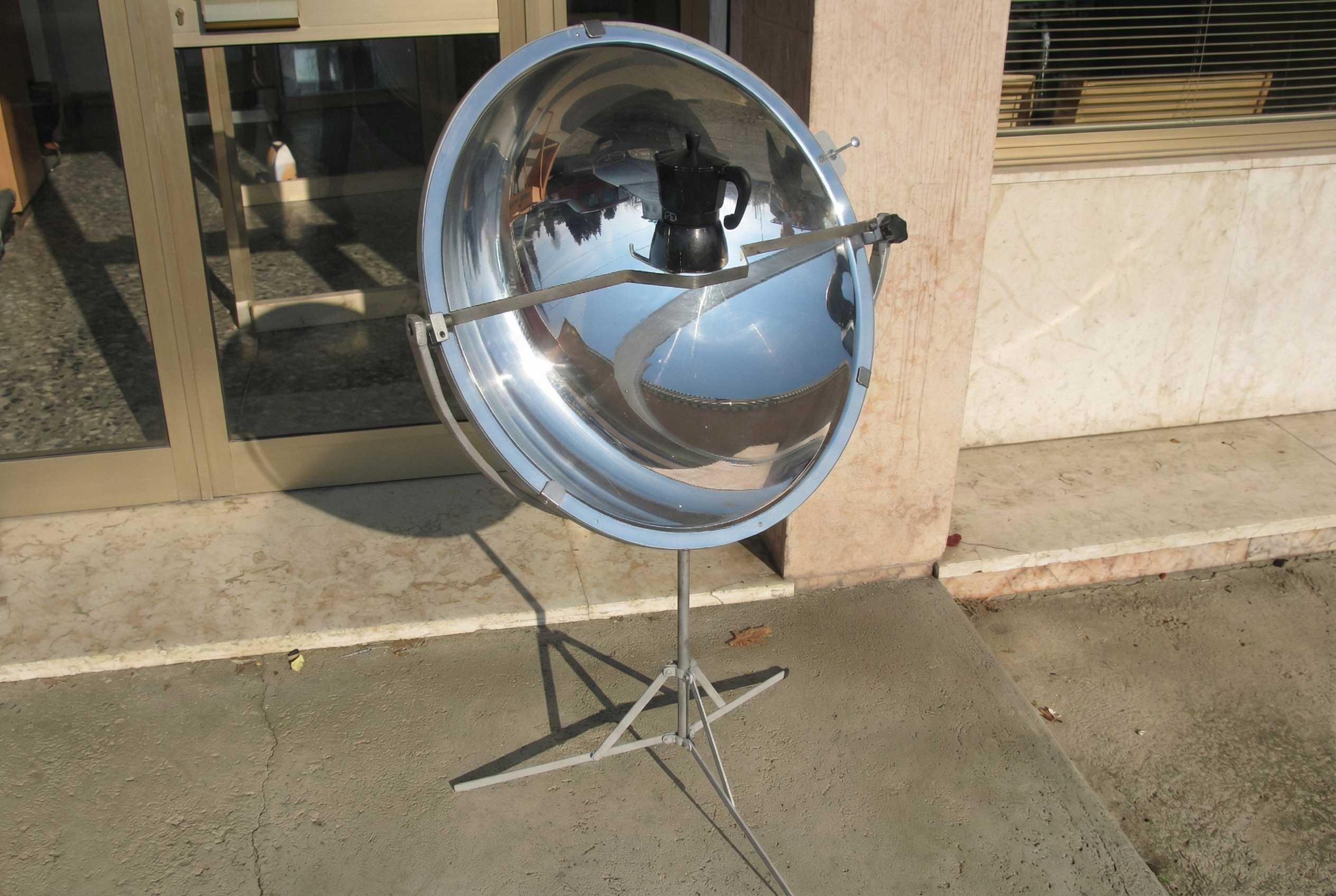 Cucina solare portatile